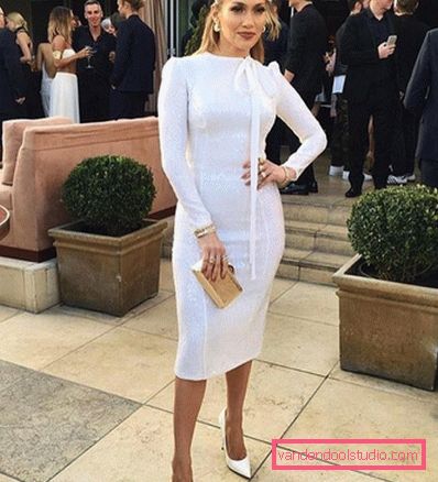 Krásne šaty Jennifer Lopez