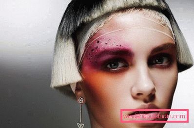 neobvyklý make-up neobvyklý make-up