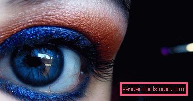 neobvyklý očný make-up neobvyklý očný make-up